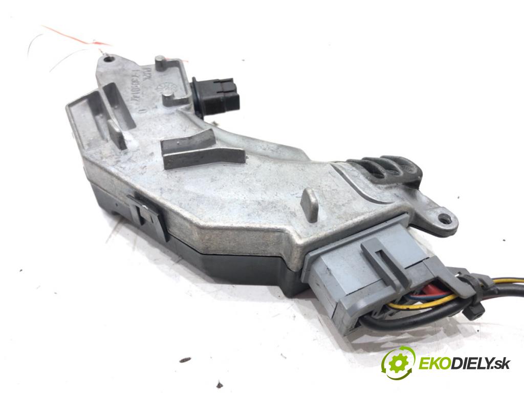 FIAT CROMA nadwozie zamknięte / kombi (194_) 2006 - 2011    1.9 MJTD (194AXB1B) 88 kW [120 KM] olej napędowy 2006 - 2011  Odpor, rezistor kúrenia vzduchu 73421312U (Odpory (rezistory) kúrenia)