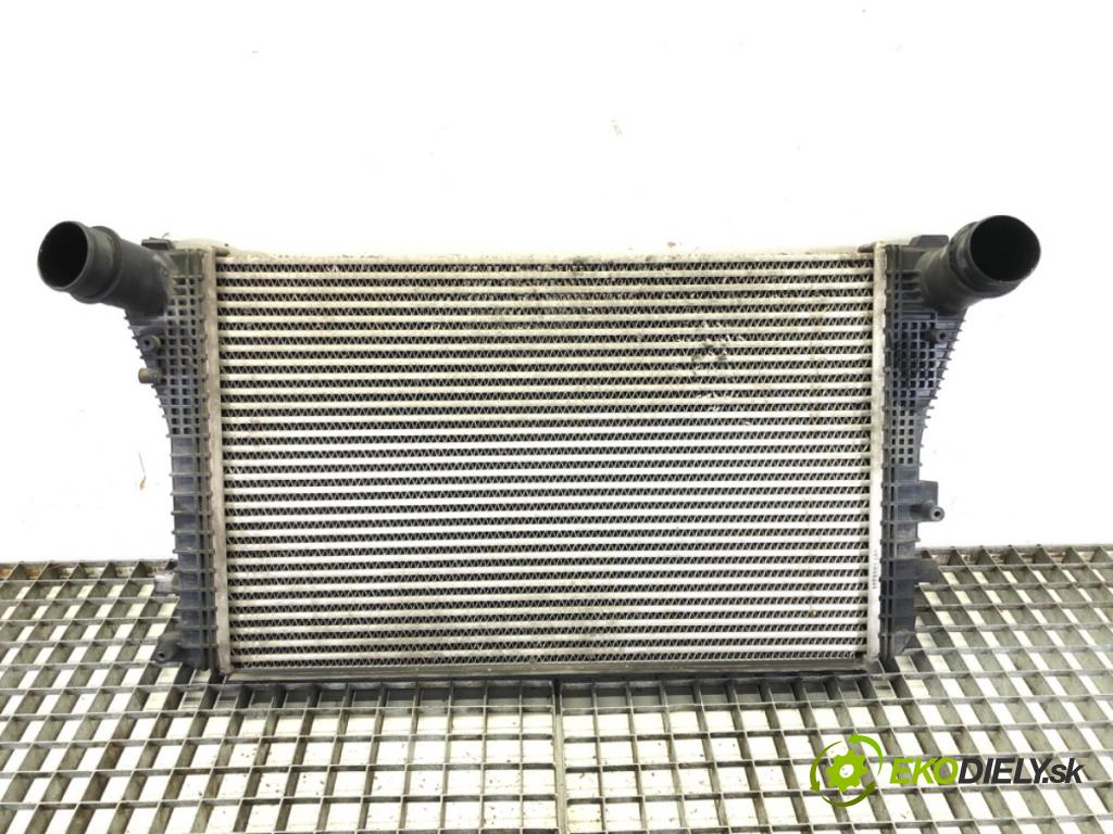 VW GOLF VI Variant (AJ5) 2009 - 2014    1.6 TDI 77 kW [105 KM] olej napędowy 2009 - 2013  intercooler 1K0145803AF (Chladiče nasávaného vzduchu (intercoolery))