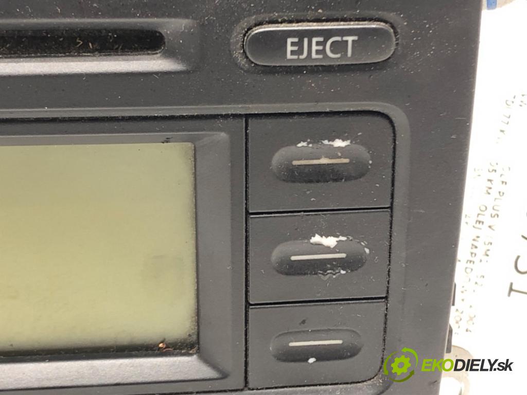 VW GOLF PLUS V (5M1, 521) 2004 - 2013    1.9 TDI 77 kW [105 KM] olej napędowy 2005 - 2009  RADIO RDC300 (Audio zariadenia)