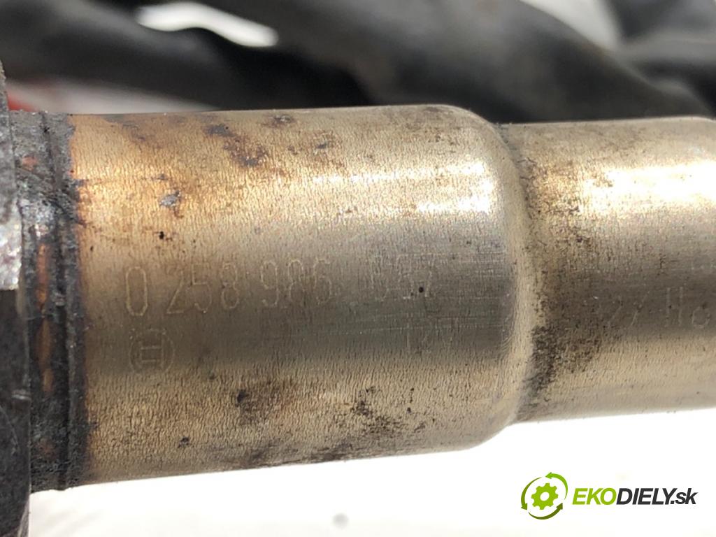 TOYOTA YARIS (_P1_) 1999 - 2005    1.0 (SCP10_) 48 kW [65 KM] benzyna 2003 - 2005  sonda lambda 0258986667 (Lambda sondy)