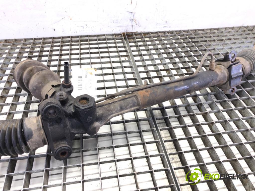 TOYOTA YARIS (_P1_) 1999 - 2005    1.0 (SCP10_) 48 kW [65 KM] benzyna 2003 - 2005  riadenie  (Riadenia)