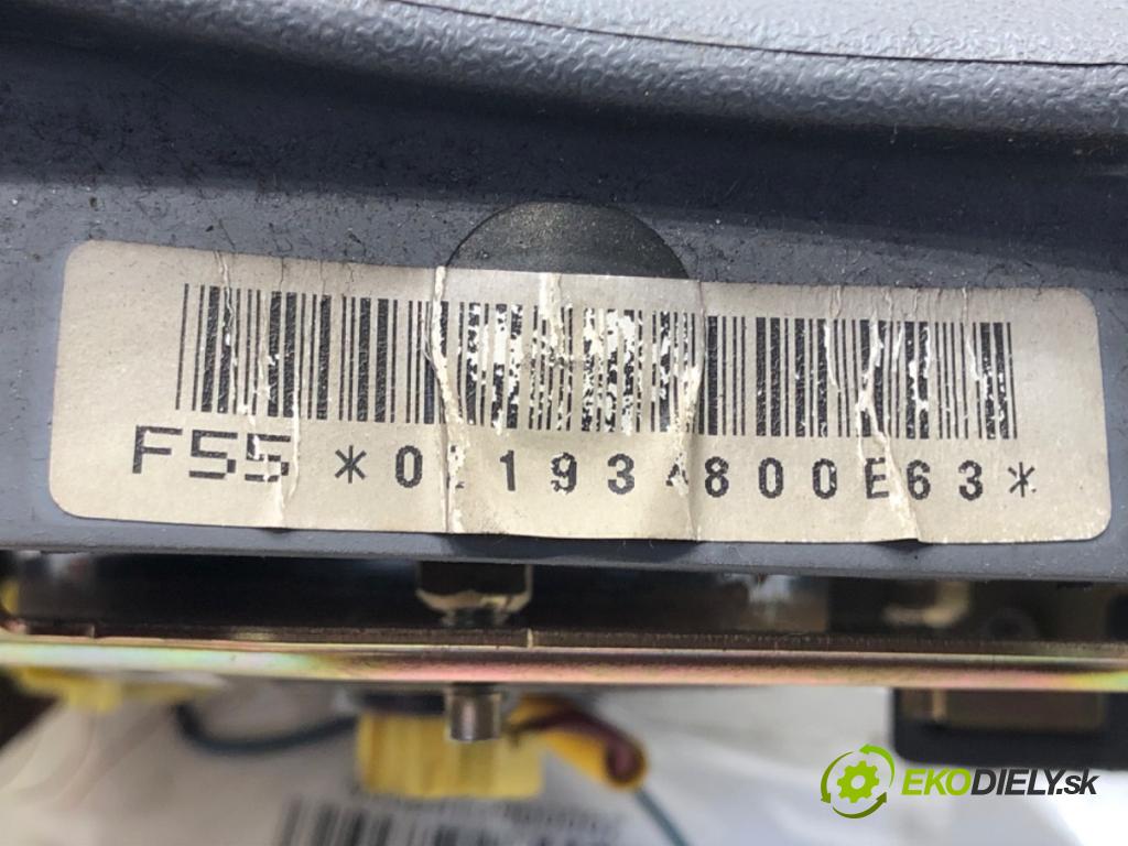 TOYOTA YARIS (_P1_) 1999 - 2005    1.0 (SCP10_) 48 kW [65 KM] benzyna 2003 - 2005  AirBag volantu  (Airbagy)
