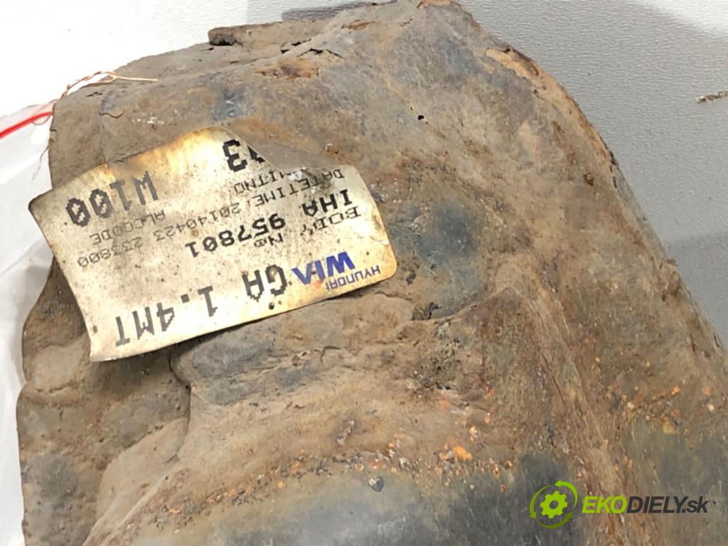 KIA RIO III (UB) 2011 - 2017    1.4 CVVT 80 kW [109 KM] benzyna 2011 - 2017  výztuha pod motor  (Výztuhy přední)