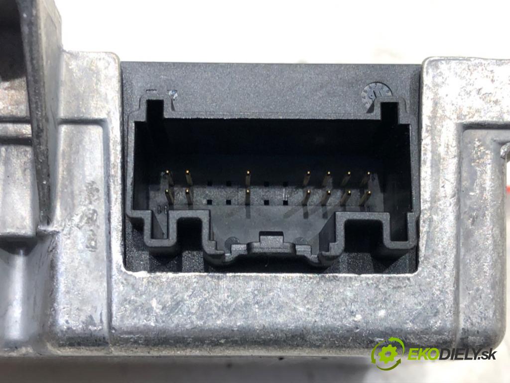 RENAULT MEGANE II Kombi (KM0/1_) 2003 - 2012    1.5 dCi (KM16, KM1E) 78 kW [106 KM] olej napędowy 2005 - 2008  senzor airbag 8200962386A (Snímače)