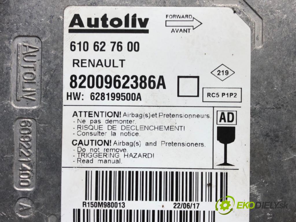 RENAULT MEGANE II Kombi (KM0/1_) 2003 - 2012    1.5 dCi (KM16, KM1E) 78 kW [106 KM] olej napędowy 2005 - 2008  senzor airbag 8200962386A (Snímače)