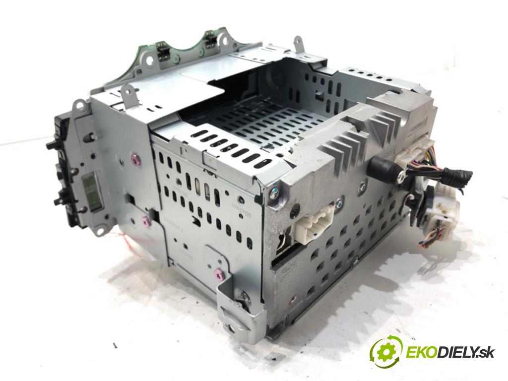 MAZDA 6 Hatchback (GG) 2002 - 2008    2.0 (GGES) 108 kW [147 KM] benzyna 2005 - 2007  RADIO GR4B66DSX (Audio zariadenia)