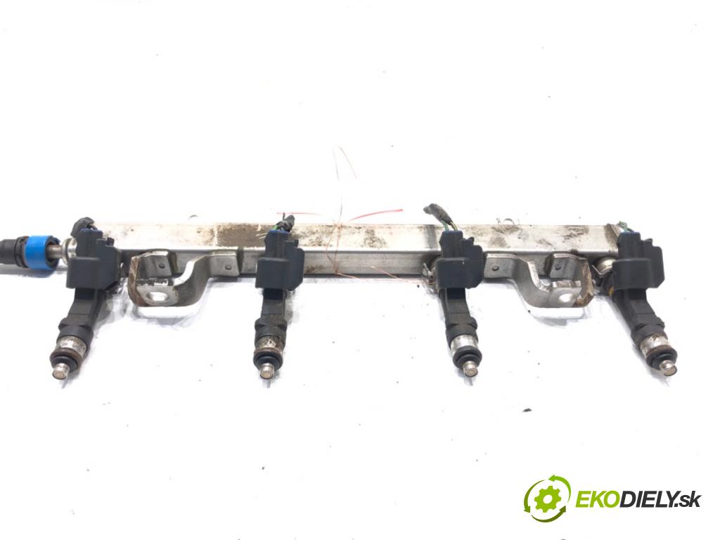 MAZDA 6 Hatchback (GG) 2002 - 2008    2.0 (GGES) 108 kW [147 KM] benzyna 2005 - 2007  Lišta vstrekovacia 6M8G-9D280-AA (Vstrekovacie lišty)