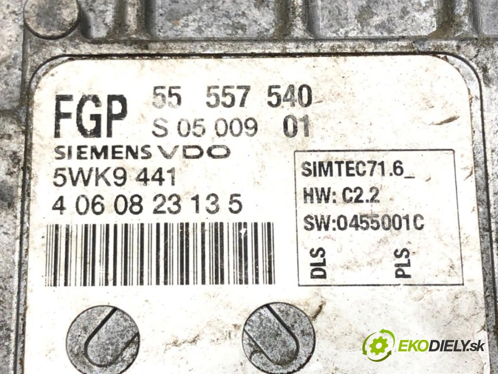 OPEL VECTRA C (Z02) 2002 - 2009    1.8 16V 90 kW [122 KM] benzyna 2002 - 2008  riadiaca jednotka Motor 55557540 (Riadiace jednotky)