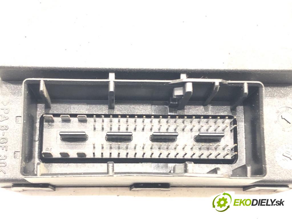 OPEL VECTRA C (Z02) 2002 - 2009    1.8 16V 90 kW [122 KM] benzyna 2002 - 2008  Modul svetiel 13168781 (Ostatné)