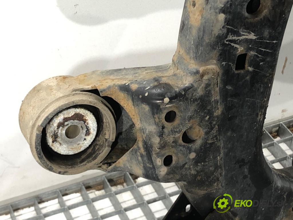 OPEL VECTRA C (Z02) 2002 - 2009    1.8 16V 90 kW [122 KM] benzyna 2002 - 2008  výztuha pod motor  (Výztuhy přední)