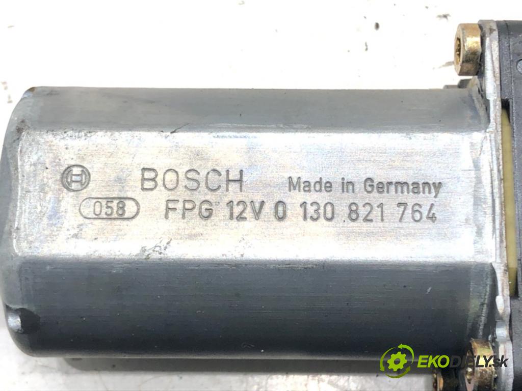 AUDI A4 B6 (8E2) 2000 - 2005    2.0 96 kW [130 KM] benzyna 2000 - 2004  Motorček sťahovania okna predný pravy 8E1959802B (Ostatné)