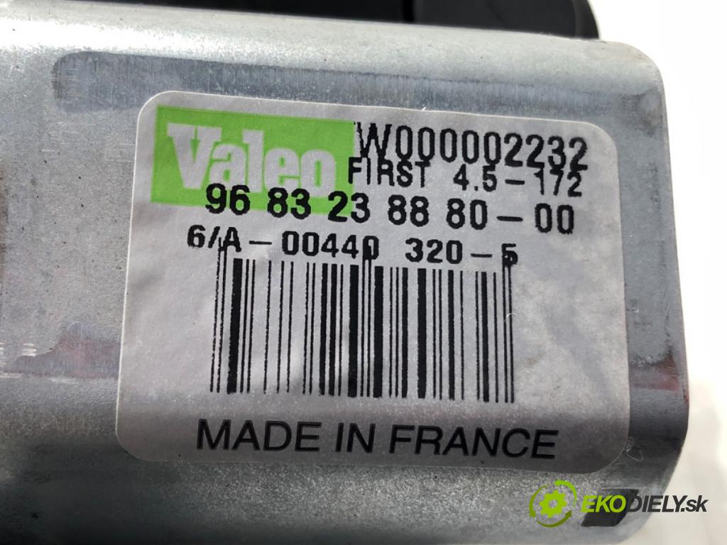 CITROEN C3 PICASSO (SH_) 2009 - 2022    1.2 THP 110 81 kW [110 KM] benzyna 2015 - 2022  Motor stieračov zad 9683238880