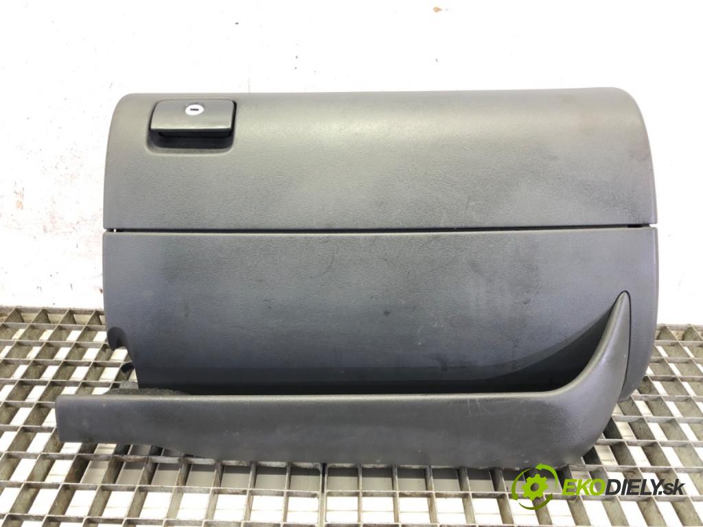 AUDI A3 (8L1) 1996 - 2006    1.9 TDI 66 kW [90 KM] olej napędowy 1996 - 2001  Priehradka, kastlík spolujazdca  (Priehradky, kastlíky)