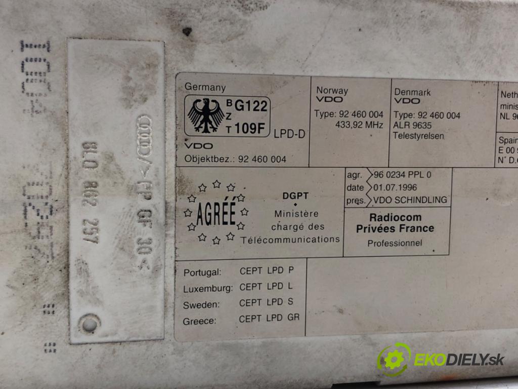 AUDI A3 (8L1) 1996 - 2006    1.9 TDI 66 kW [90 KM] olej napędowy 1996 - 2001  pumpa centrálneho zámku 8L0862257 (Riadiace jednotky centrálneho zámku)