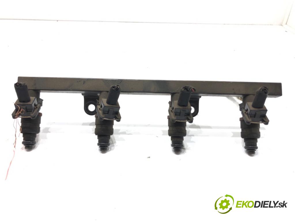 CHEVROLET LACETTI (J200) 2003 - 2022    1.4 16V 70 kW [95 KM] benzyna 2005 - 2013  Lišta vstrekovacia 96332261 (Vstrekovacie lišty)