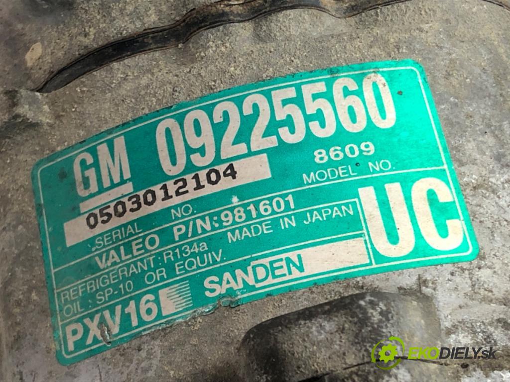 OPEL VECTRA C (Z02) 2002 - 2009    2.2 16V (F69) 108 kW [147 KM] benzyna 2002 - 2008  kompresor klimatizace 09225560 (Kompresory)