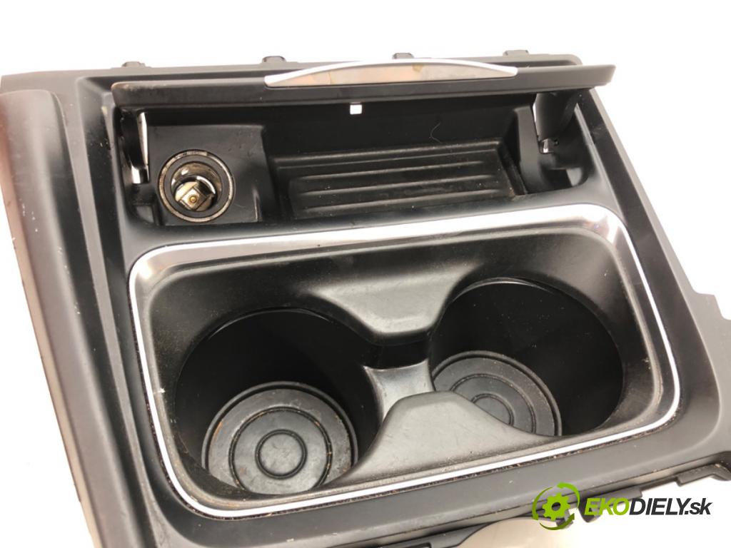 BMW 3 Touring (F31) 2012 - 2019    320 d 135 kW [184 KM] olej napędowy 2012 - 2016  Držiak na nápoje  (Úchyty, držiaky na nápoje)