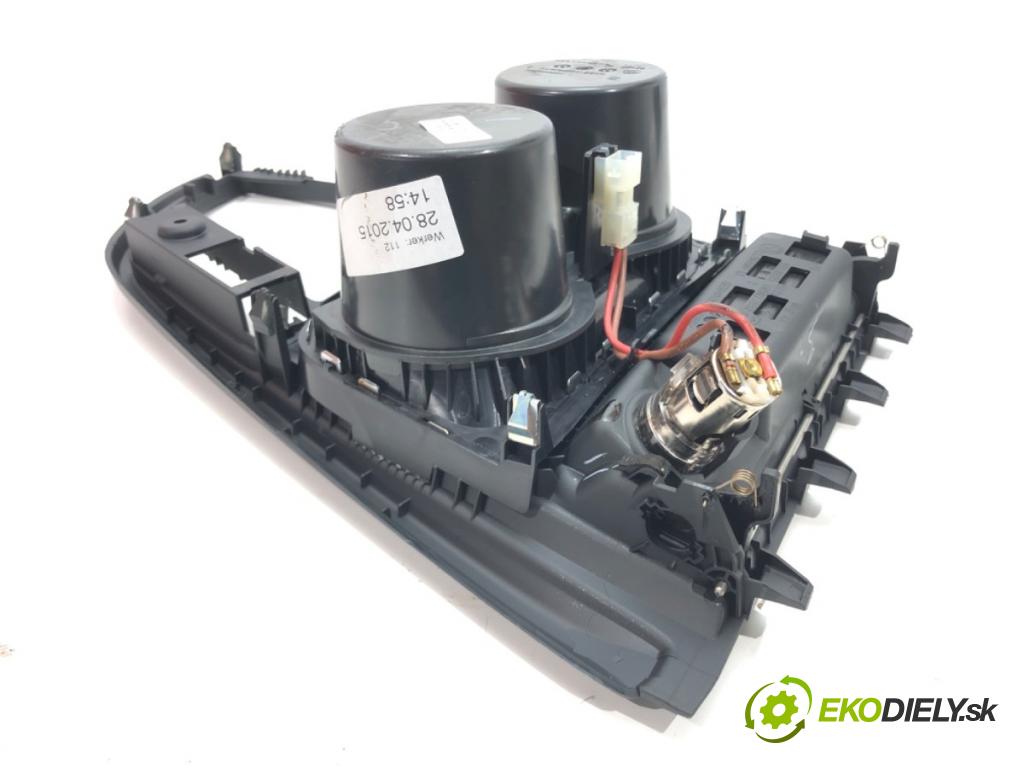 BMW 3 Touring (F31) 2012 - 2019    320 d 135 kW [184 KM] olej napędowy 2012 - 2016  Držiak na nápoje  (Úchyty, držiaky na nápoje)