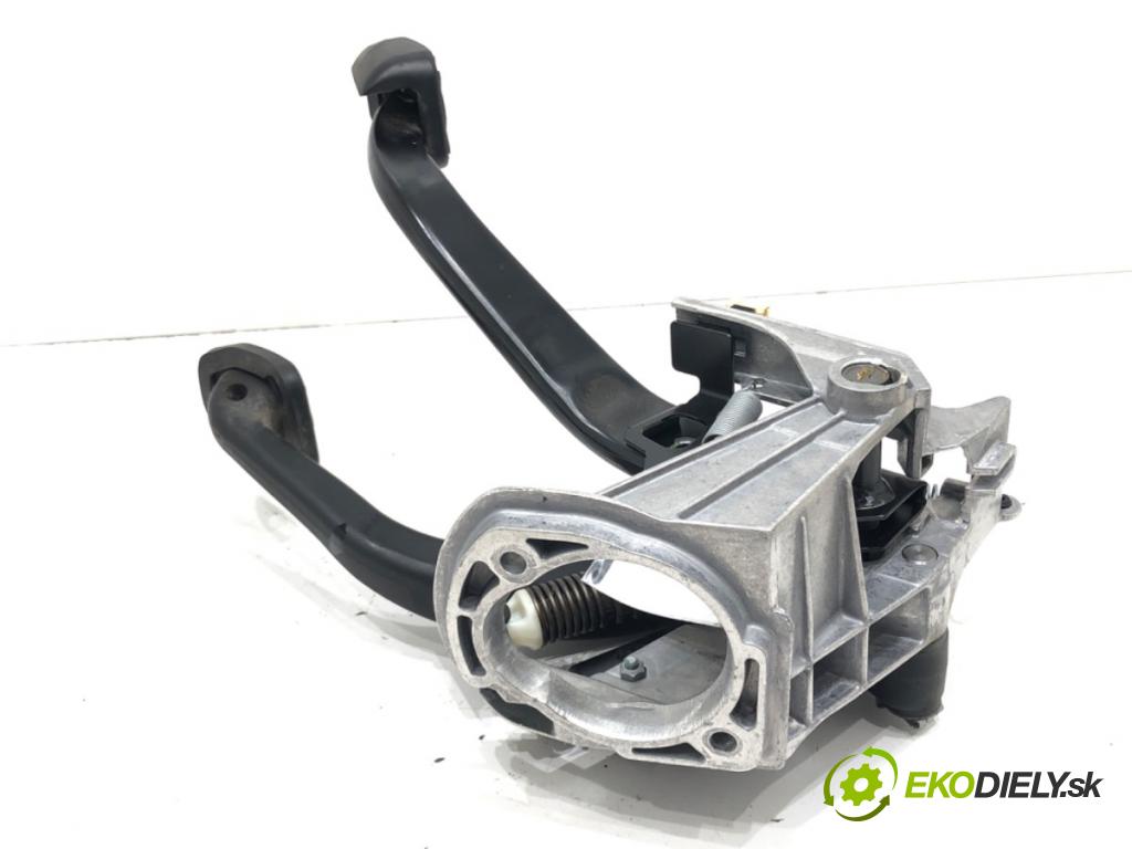 BMW 3 Touring (F31) 2012 - 2019    320 d 135 kW [184 KM] olej napędowy 2012 - 2016  PEDÁL: manuálne 6860643 6761310 (Pedále)