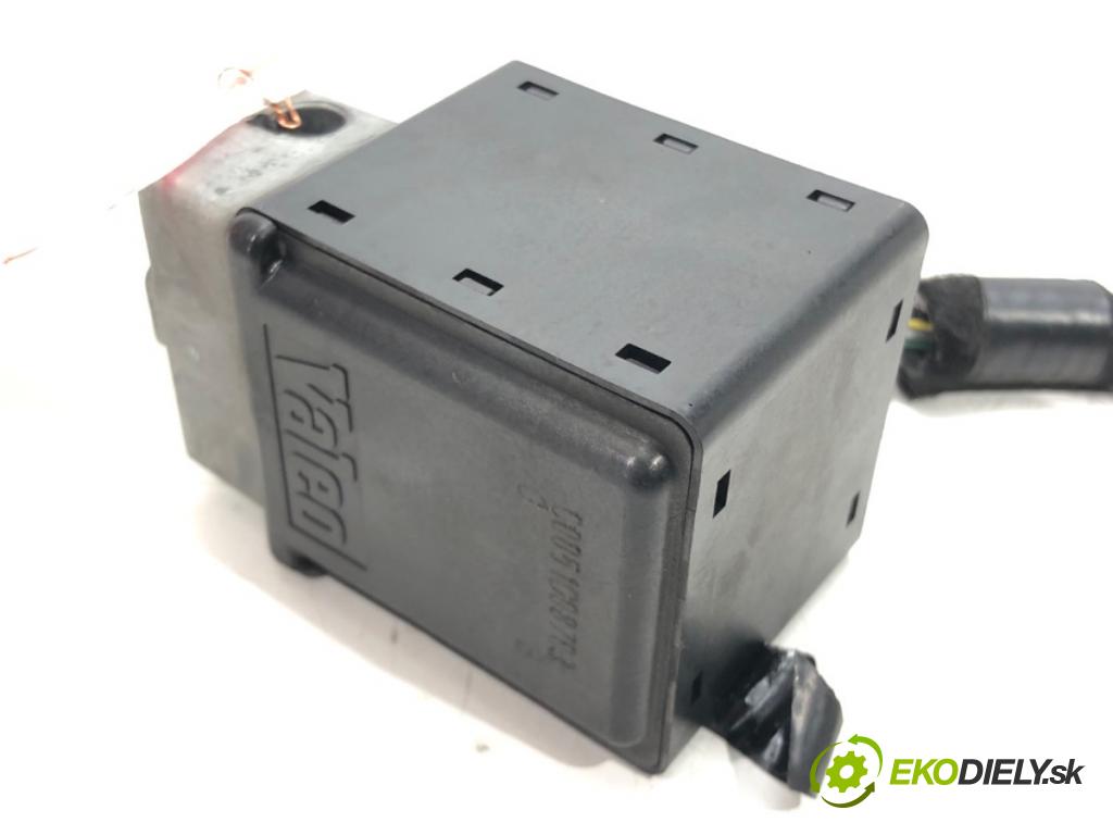 RENAULT SCÉNIC II (JM0/1_) 2003 - 2010    1.9 dCi (JM0G, JM12, JM1G, JM2C) 88 kW [120 KM] olej napędowy 2003 - 2006  blokáda volantu  (Ostatné)