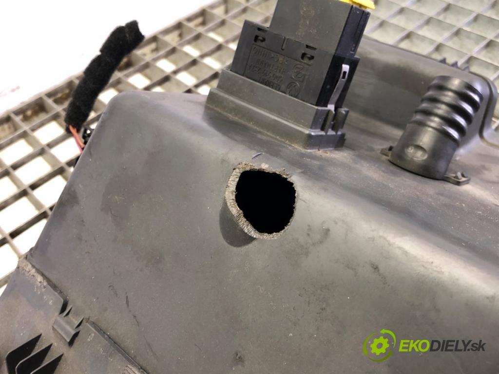 VW TOURAN (1T1, 1T2) 2003 - 2010    1.9 TDI 77 kW [105 KM] olej napędowy 2003 - 2010  Priehradka, kastlík spolujazdca 1T1857101A (Priehradky, kastlíky)