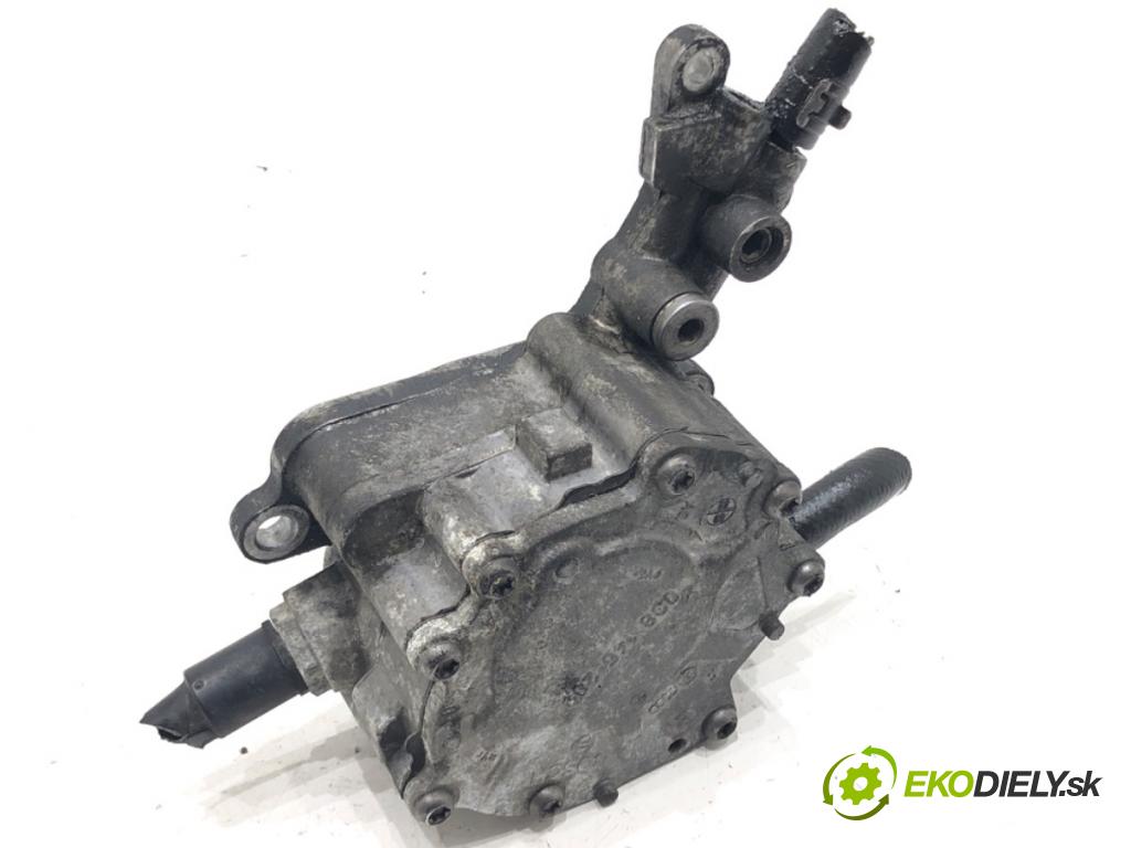 SEAT ALTEA (5P1) 2004 - 2022    1.9 TDI 77 kW [105 KM] olej napędowy 2004 - 2022  pumpa vakuová 038145209C