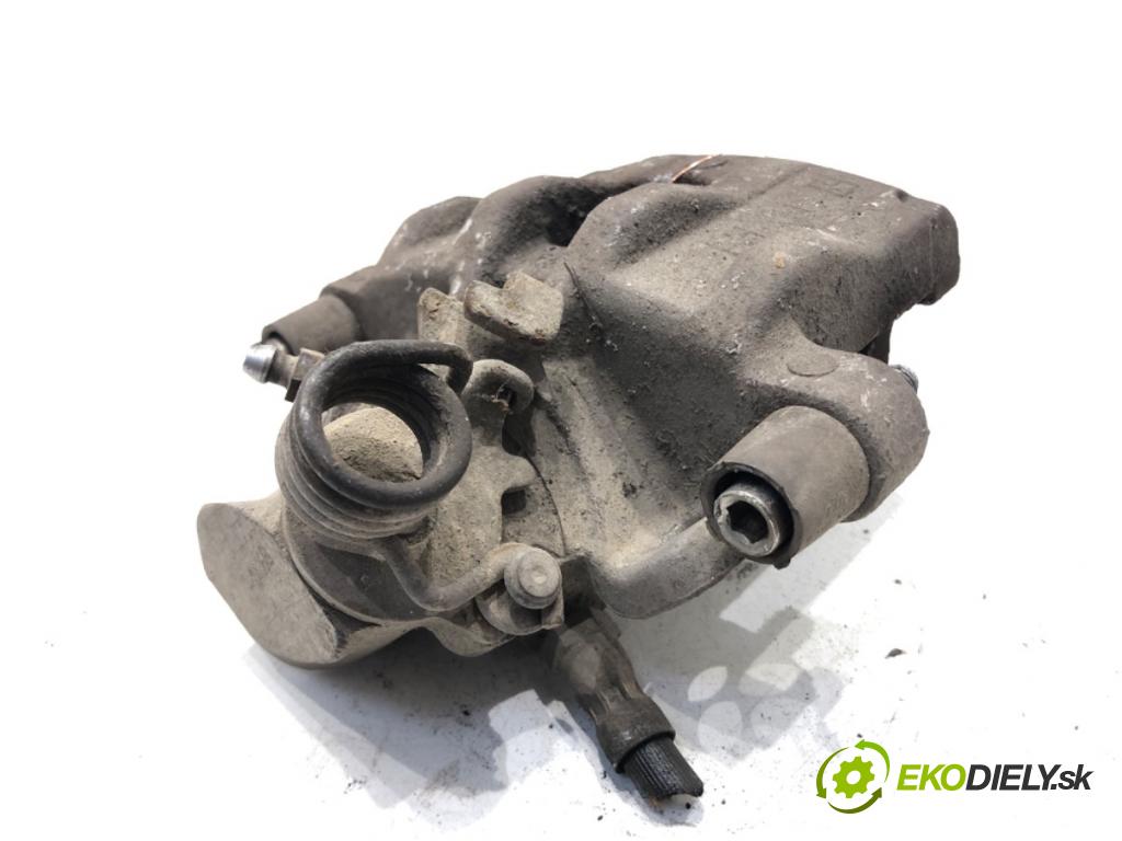 FORD FOCUS C-MAX (DM2) 2003 - 2007    1.6 TDCi 80 kW [109 KM] olej napędowy 2003 - 2007  Brzdič strmeň ľavy zad