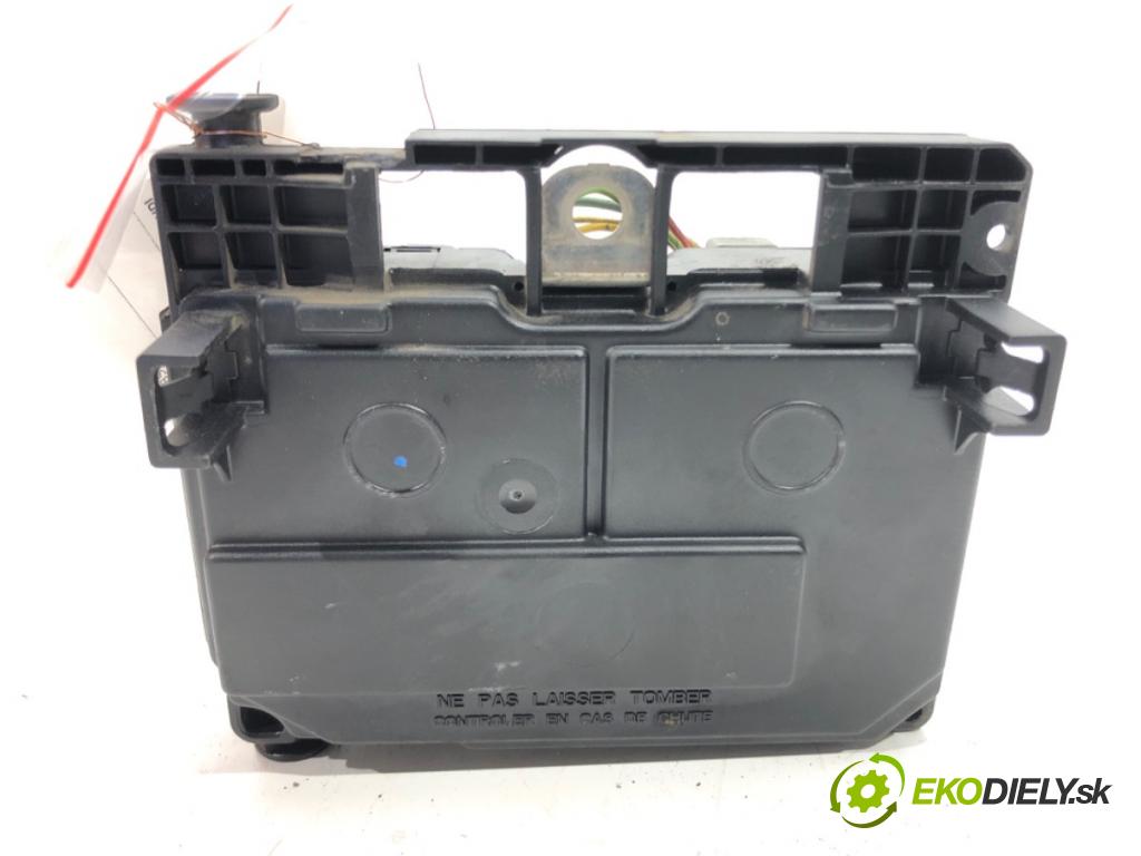 PEUGEOT 407 SW (6E_) 2004 - 2011    2.0 HDi 135 100 kW [136 KM] olej napędowy 2004 - 2010  Modul BSM 9656086080 (Ostatné)