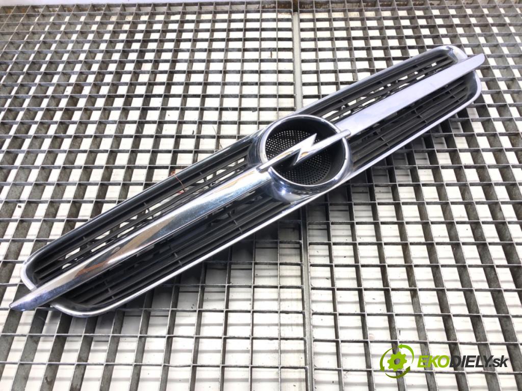 OPEL VECTRA C Kombi (Z02) 2003 - 2009    2.2 direct (F35) 114 kW [155 KM] benzyna 2003 - 2008  mřížka maska  (Mřížky (masky) chladičů)