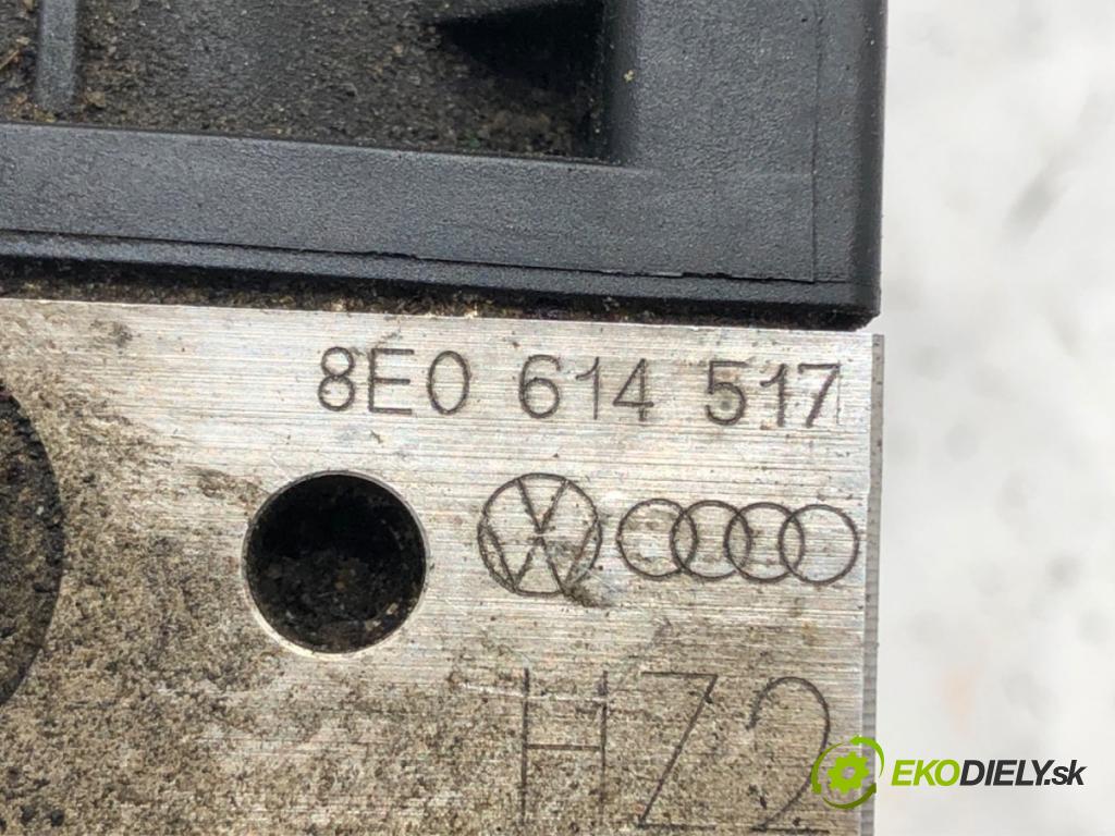 AUDI A4 B6 (8E2) 2000 - 2005    2.0 96 kW [130 KM] benzyna 2000 - 2004  Pumpa ABS 8E0614517 (Pumpy ABS)