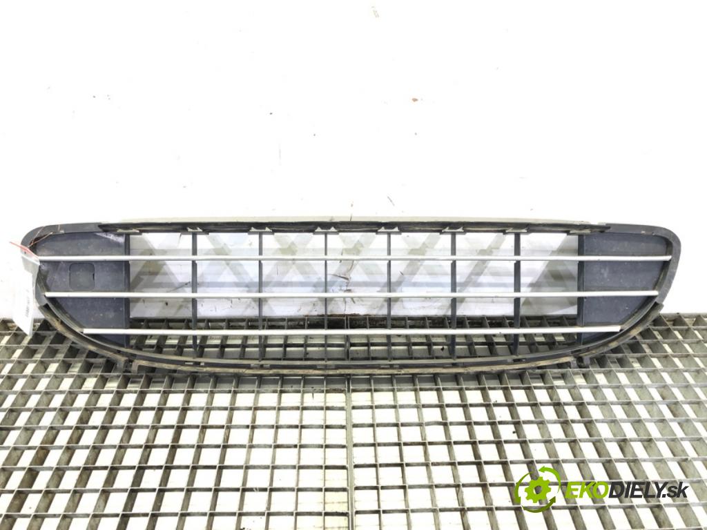 PEUGEOT 407 (6D_) 2004 - 2011    2.0 HDi 135 (6DRHRH, 6DRHRE, 6DRHRG, 6DRHRJ) 100 kW [136 KM] olej napędowy 2004 - 2010  mří nárazníka přední část 9644644277 (Mřížky (masky) chladičů)