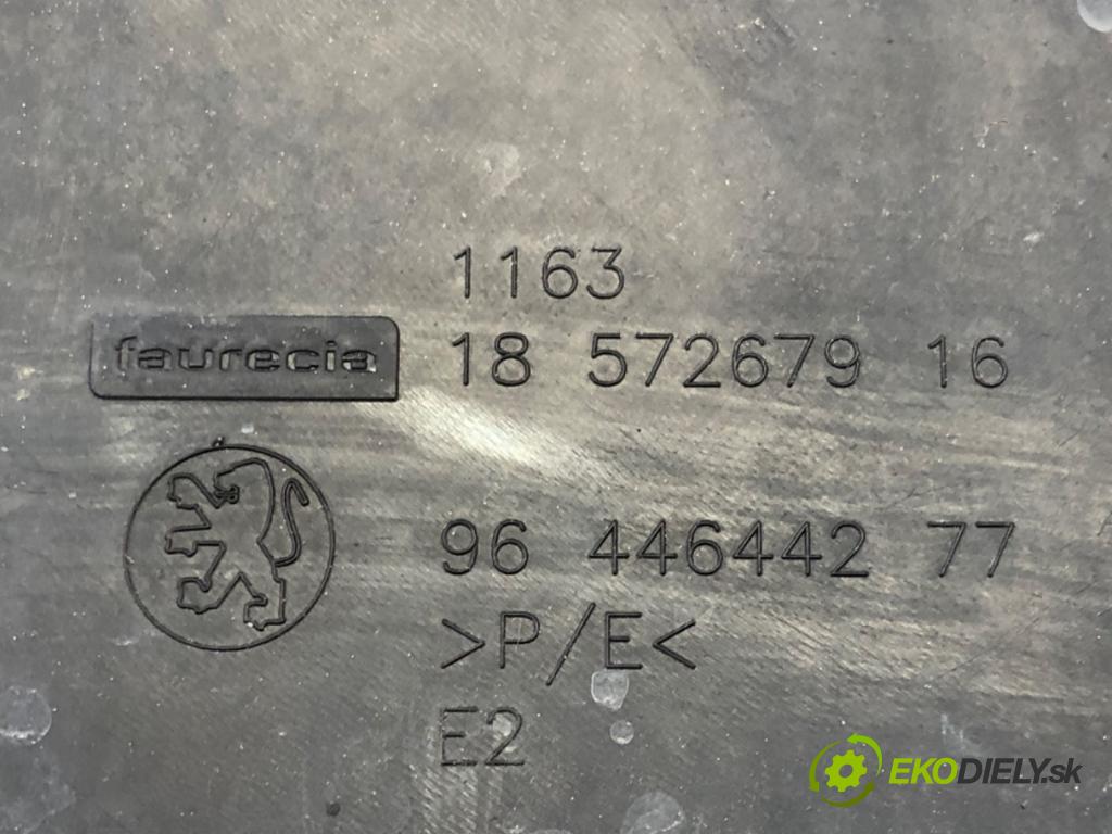 PEUGEOT 407 (6D_) 2004 - 2011    2.0 HDi 135 (6DRHRH, 6DRHRE, 6DRHRG, 6DRHRJ) 100 kW [136 KM] olej napędowy 2004 - 2010  mří nárazníka přední část 9644644277 (Mřížky (masky) chladičů)