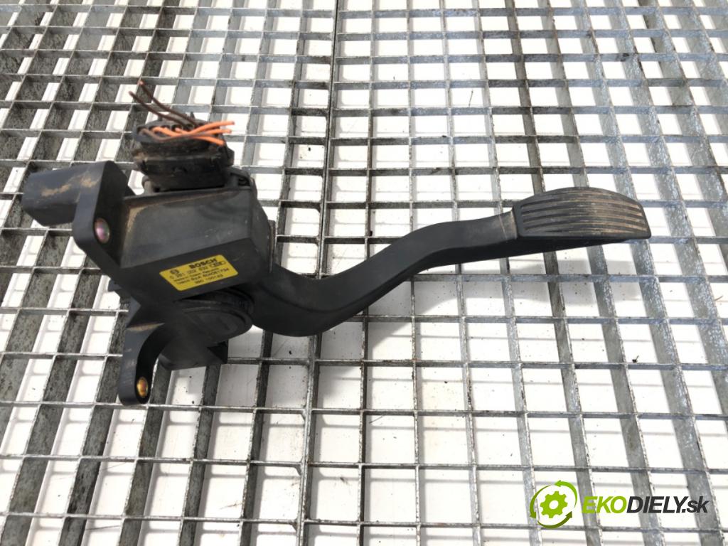 IVECO DAILY III Autobus 1999 - 2006    35 S 12, 35 C 12, 40 C 12 85 kW [116 KM] olej napędowy 2003 - 2006  Potenciometer plynu 0281002632 (Pedále)