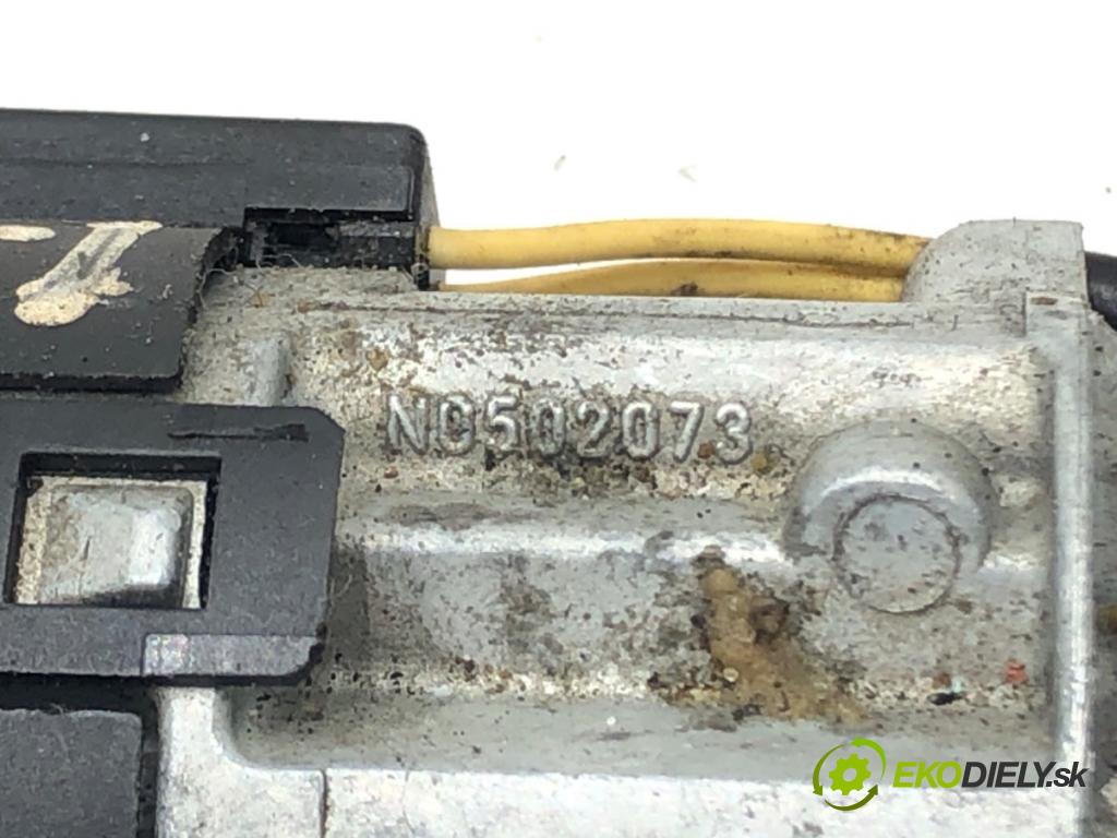 PEUGEOT 407 (6D_) 2004 - 2011    2.0 16V (6DRFJC, 6DRFJE, 6DRFJF) 103 kW [140 KM] benzyna 2005 - 2010  spinačka N0502455 (Spínacie skrinky a kľúče)