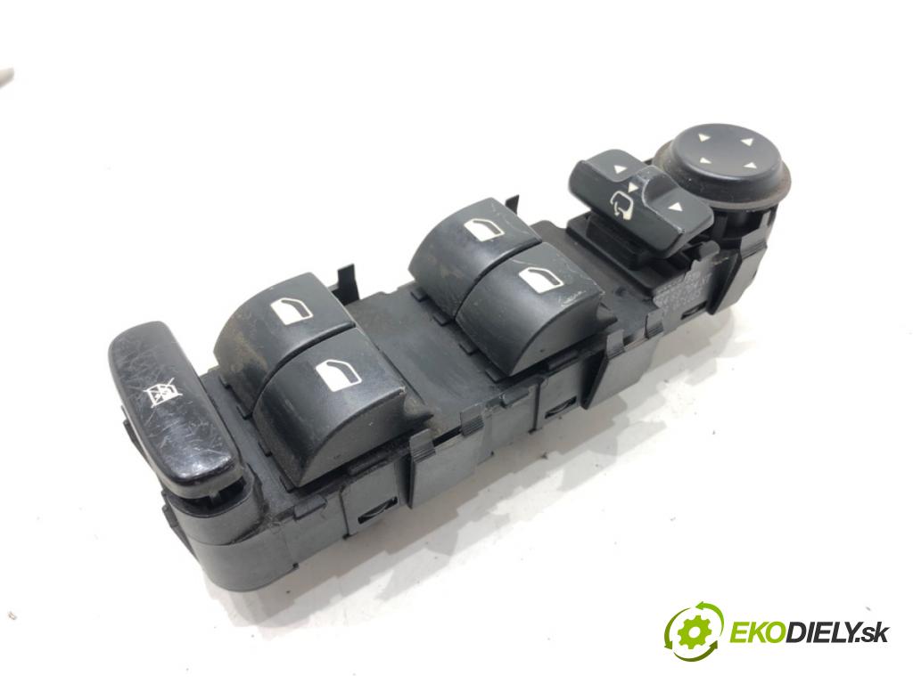 PEUGEOT 407 (6D_) 2004 - 2011    2.0 16V (6DRFJC, 6DRFJE, 6DRFJF) 103 kW [140 KM] benzyna 2005 - 2010  Prepínač okien 96468704XT (Prepínače, spínače, tlačidlá a ovládače kúrenia)