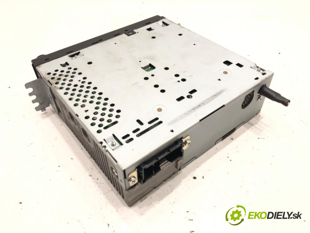 HYUNDAI SONATA IV (EF) 1998 - 2005    2.4 111 kW [151 KM] benzyna 1998 - 2003  RADIO  (Audio zariadenia)