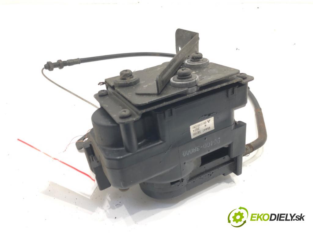 HYUNDAI SONATA IV (EF) 1998 - 2005    2.4 111 kW [151 KM] benzyna 1998 - 2003  Potenciometer plynu 96440-38100 (Pedále)