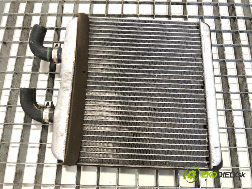 IVECO DAILY III Autobus 1999 - 2006    35 S 12, 35 C 12, 40 C 12 85 kW [116 KM] olej napędowy 2003 - 2006  topné těleso radiátor topení  (Radiátory topení)