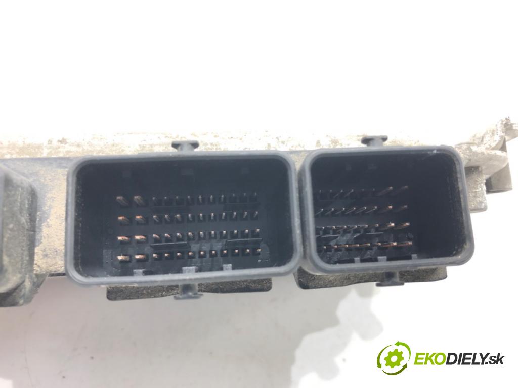 CITROEN C2 (JM_) 2003 - 2017    1.6 80 kW [109 KM] benzyna 2003 - 2010  riadiaca jednotka Motor 0261207999 (Riadiace jednotky)