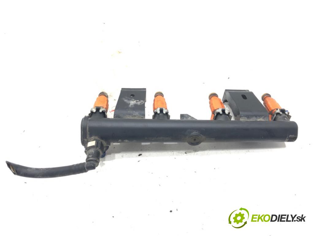 CITROEN C2 (JM_) 2003 - 2017    1.6 80 kW [109 KM] benzyna 2003 - 2010  Lišta vstrekovacia 9650764780 (Vstrekovacie lišty)