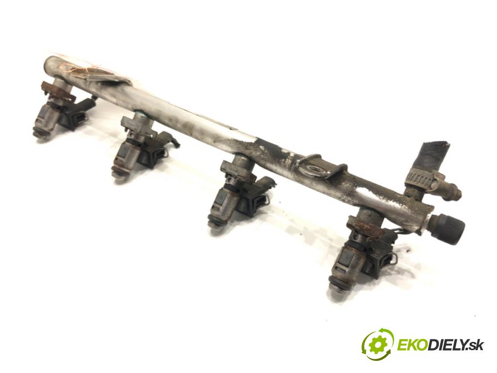 MERCEDES-BENZ VANEO (414) 2002 - 2005    1.6 (414.700) 75 kW [102 KM] benzyna 2002 - 2005  Lišta vstrekovacia 96614003 (Vstrekovacie lišty)