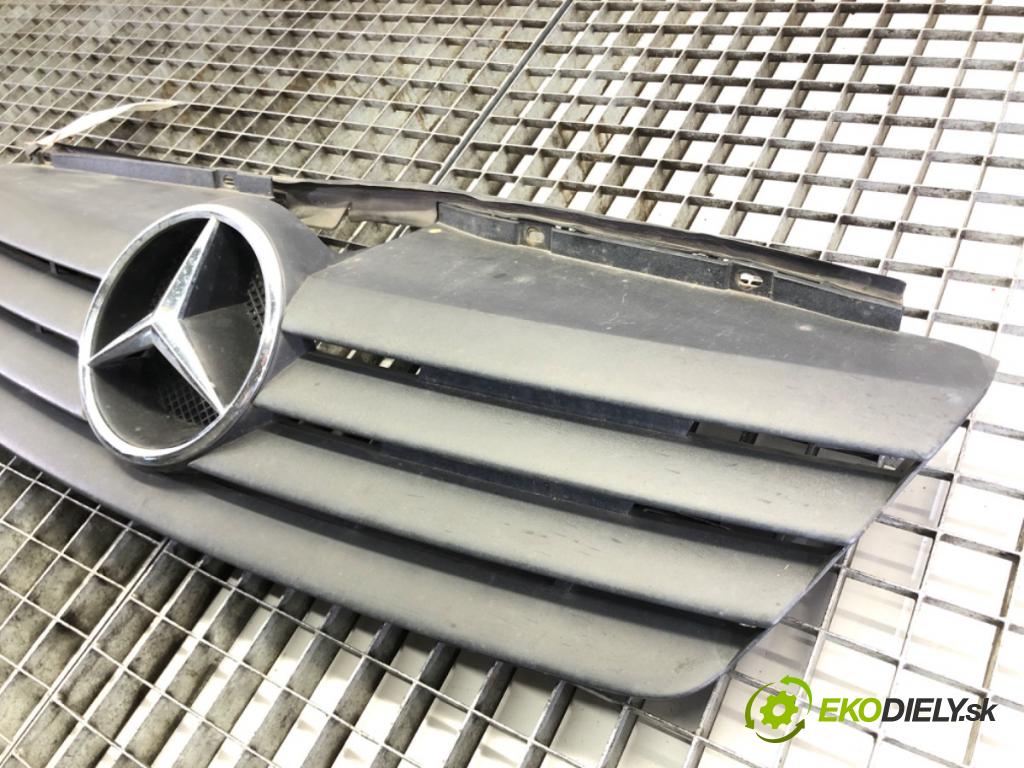 MERCEDES-BENZ VANEO (414) 2002 - 2005    1.6 (414.700) 75 kW [102 KM] benzyna 2002 - 2005  mřížka maska A4148800085 (Mřížky (masky) chladičů)