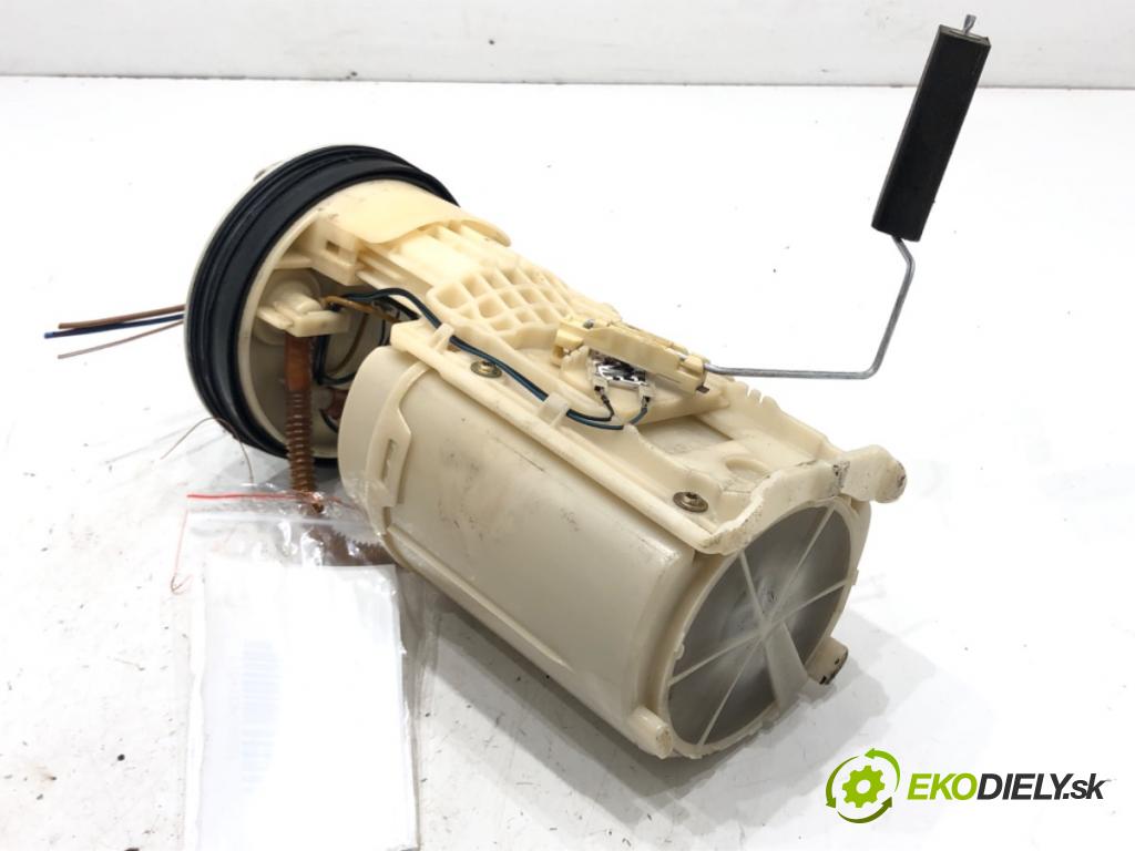 AUDI A3 (8L1) 1996 - 2006    1.6 74 kW [101 KM] benzyna 1996 - 2003  pumpa paliva 1J0919051H