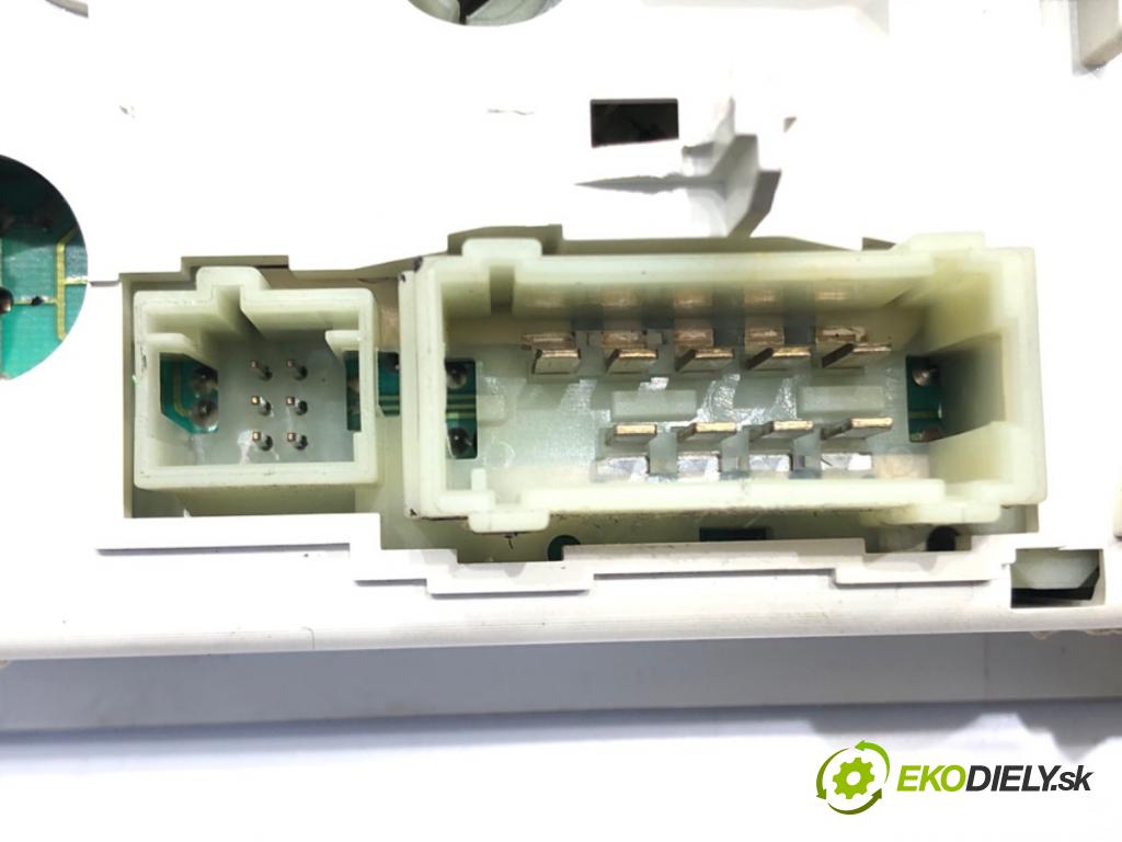 CITROEN C4 I (LC_) 2004 - 2014    1.6 16V 80 kW [109 KM] benzyna 2004 - 2011  Panel ovládania kúrenia  (Prepínače, spínače, tlačidlá a ovládače kúrenia)