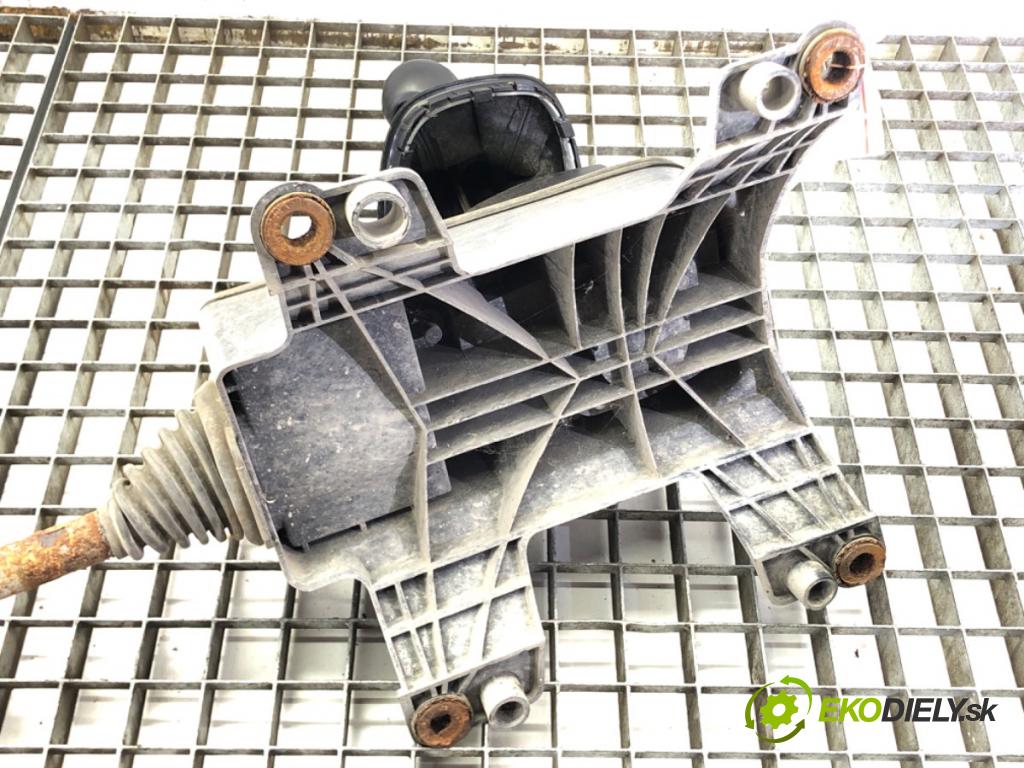 OPEL CORSA D (S07) 2006 - 2014    1.2 (L08, L68) 59 kW [80 KM] benzyna 2006 - 2014  Kulisa  (Rýchlostné páky / kulisy)