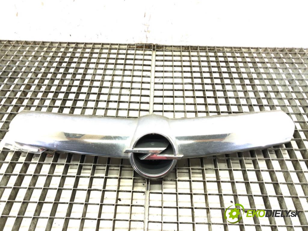 OPEL CORSA D (S07) 2006 - 2014    1.2 (L08, L68) 59 kW [80 KM] benzyna 2006 - 2014  mřížka maska 13223226 (Mřížky (masky) chladičů)