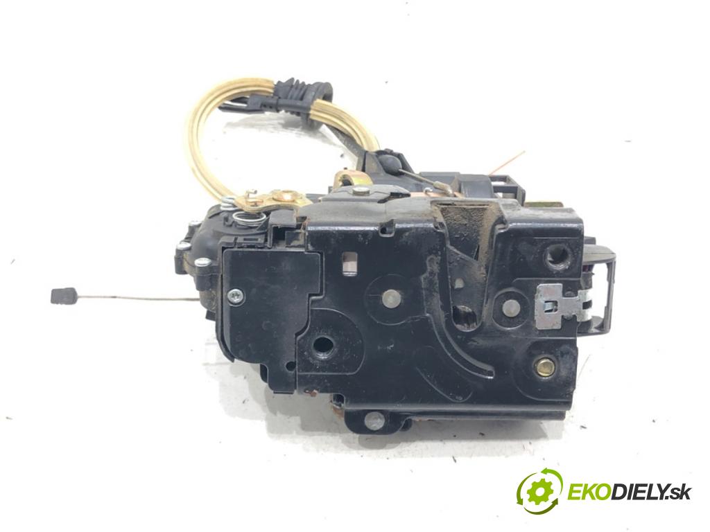 SEAT CORDOBA (6L2) 2002 - 2009    1.4 16V 55 kW [75 KM] benzyna 2002 - 2007  zámok dveře levý přední část 
