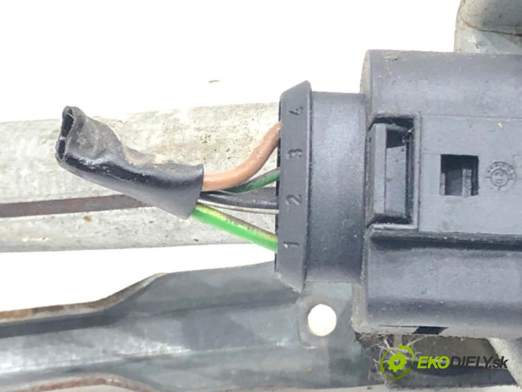 AUDI A4 B6 Avant (8E5) 2000 - 2005    1.9 TDI 96 kW [130 KM] olej napędowy 2001 - 2004  Mechanizmus stieračov predný 8E1955119 (Motorčeky stieračov predné)