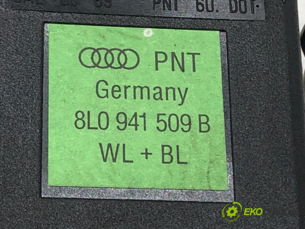 AUDI A3 (8L1) 1996 - 2006    1.8 92 kW [125 KM] benzyna 1996 - 2003  Spínač svetiel výstražných (núdzových) 8L0941509B (Prepínače, spínače, tlačidlá a ovládače kúrenia)