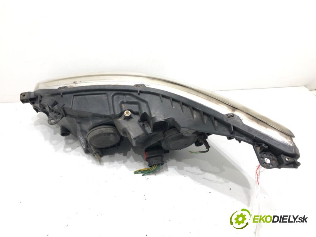 CITROEN C4 I (LC_) 2004 - 2014    1.6 HDi 80 kW [109 KM] olej napędowy 2004 - 2011  Svetlomet pravy predný LIFT